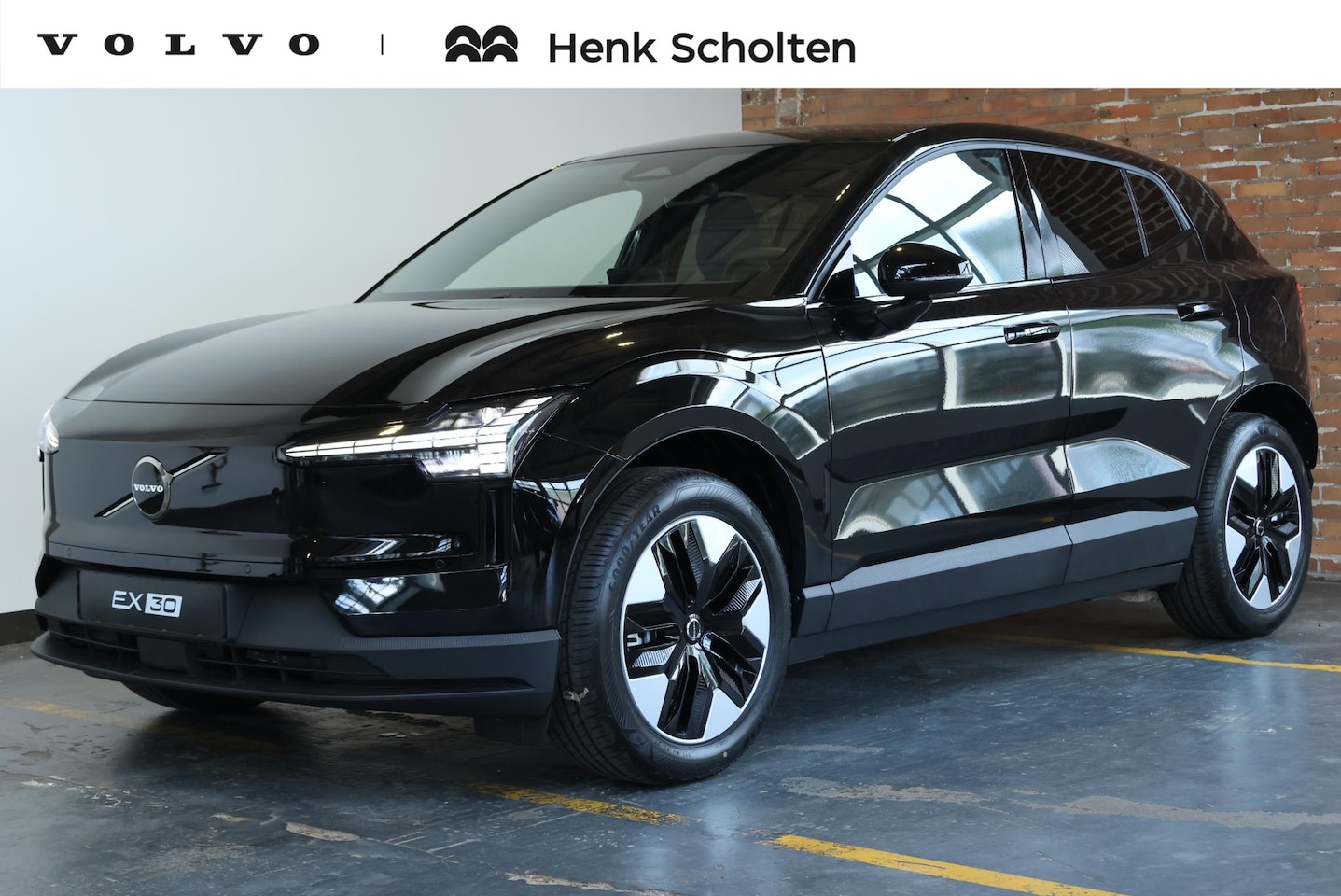 Volvo EX30 - P5 Long Range Plus Europa 69 kWh | Elektrisch Vertelbare Stoelen | Extra Getint Glas Achte - AutoWereld.nl