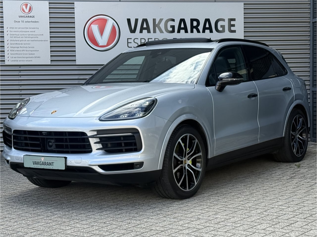 Porsche Cayenne - 3.0 E-Hybrid PANO,BOSE,TREKHAAK - AutoWereld.nl