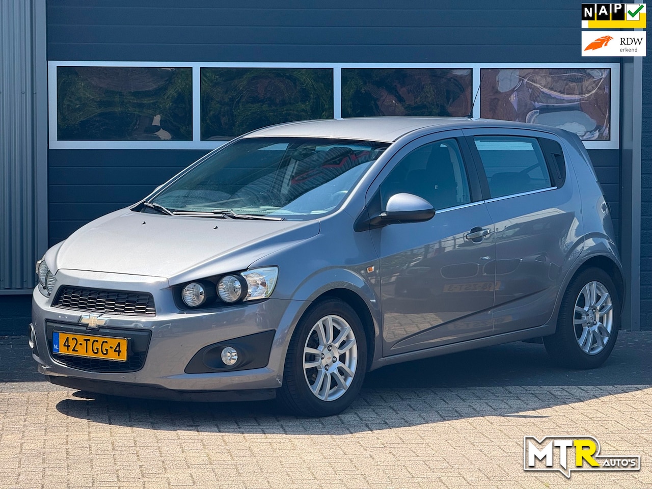 Chevrolet Aveo - 1.4 LTZ NAP|APK|5-DEURS - AutoWereld.nl