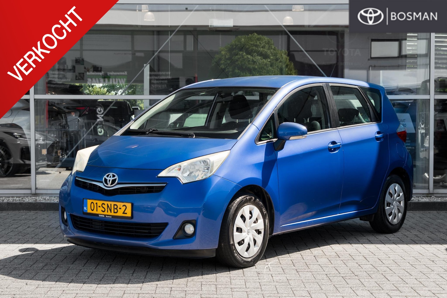 Toyota Verso S - 1.3 VVT-i Aspiration 1.3 VVT-i Aspiration - AutoWereld.nl