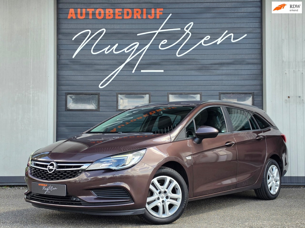 Opel Astra Sports Tourer - 1.0 Online Edition|Trekhaak|Navi|Carplay - AutoWereld.nl