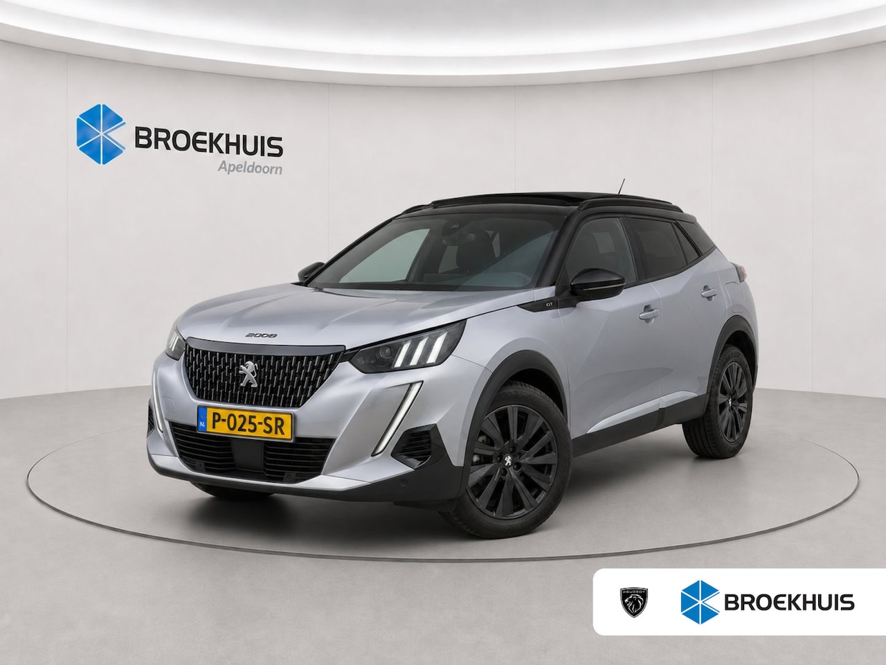 Peugeot 2008 - 1.2 Turbo GT Pack | Panoramadak | Focal | Alcantara | Navigatie | Climate Control | Adapt. - AutoWereld.nl
