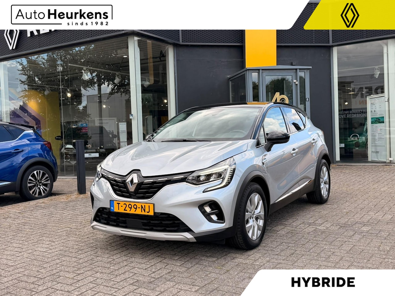 Renault Captur - E-Tech Plug-in Hybrid 160 Intens l AUTOMAAT l Achteruitrijcamera l DAB - AutoWereld.nl