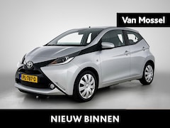 Toyota Aygo - 1.0 VVT-i x-play | ACHTERUITRIJCAMERA | NAVIGATIE | APPLE CARPLAY - ANDROID AUTO | SPEED L