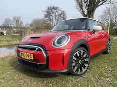 MINI Electric - Yours 33 kWh VOL OPTIES
