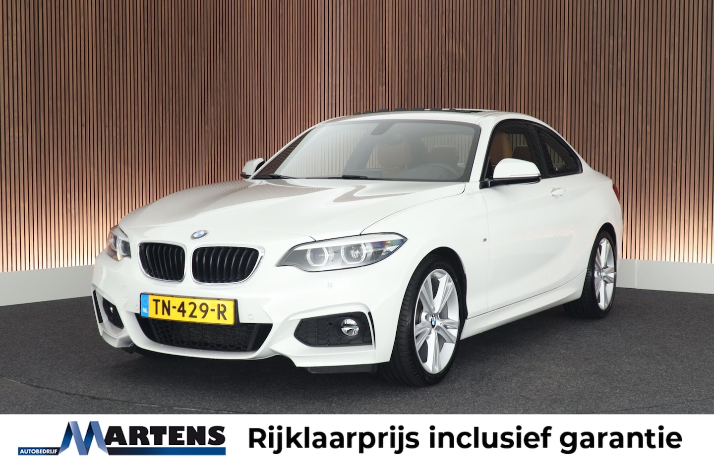 BMW 2-serie Coupé - 220i 184pk High Executive M-Sport Panoramadak Leder LED Stoelverwarming Navigatie - AutoWereld.nl
