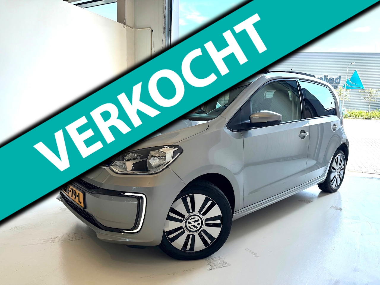 Volkswagen e-Up! - E-up! Panormadak Camera Navi Garantie - AutoWereld.nl