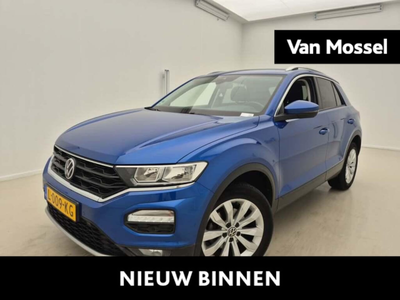Volkswagen T-Roc - 1.5 TSI Style Business 150 PK| Origineel Nederlands | 1e Eigenaar | Trekhaak | Navigatie | - AutoWereld.nl