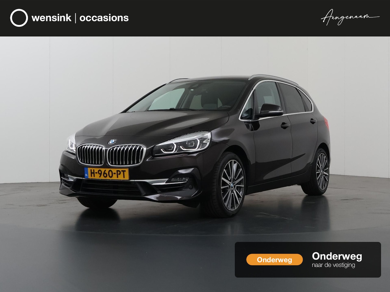BMW 2-serie Active Tourer - 220i High Executive Edition | 1500kg Trekkracht | Trekhaak | LED | Sportstoelen | Lederen - AutoWereld.nl