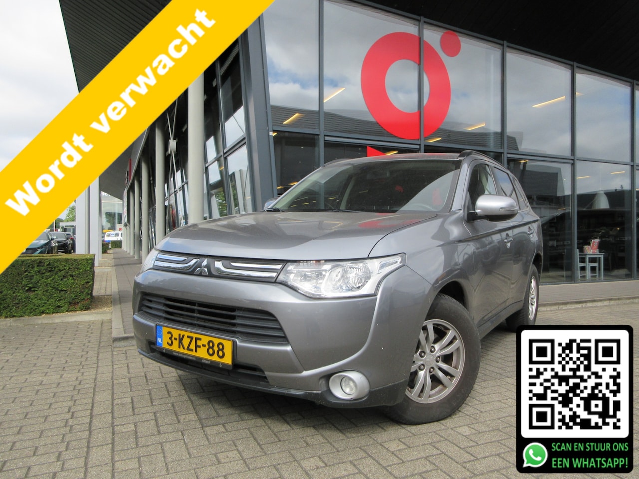 Mitsubishi Outlander - 2.0 Intense AUTOMAAT | 69.494 KM NAP | 1E EIGENAAR | TREKHAAK | DEALER ONDERHOUDEN | 1.600 - AutoWereld.nl