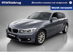 BMW 1-serie - 118i Executive / Navigatie / Climate controle / Parkeersensoren achter / Lichtmetaal 16 in