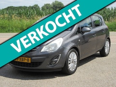 Opel Corsa - 1.4-16V Cosmo + Trekhaak+Navigatie