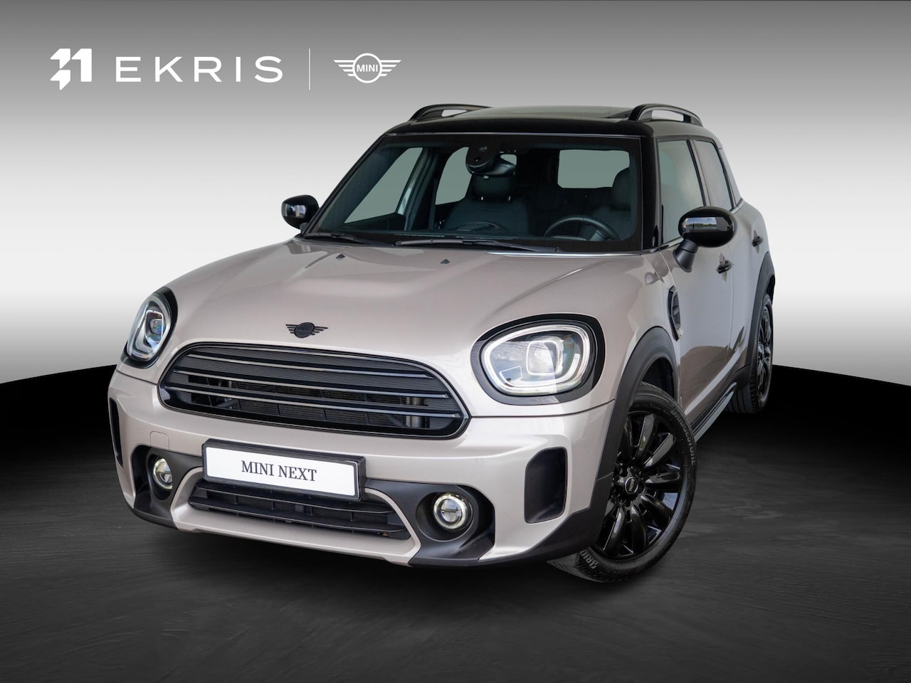 MINI Countryman - Cooper Classic + Comfort Plus + Panoramadak + Blackline Exterieur pack - AutoWereld.nl