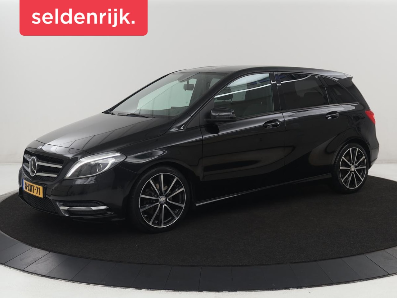 Mercedes-Benz B-klasse - 180 Ambition | 80.023 km NAP | Cruise control | Bi-Xenon | Bluetooth | Park assist | Half - AutoWereld.nl