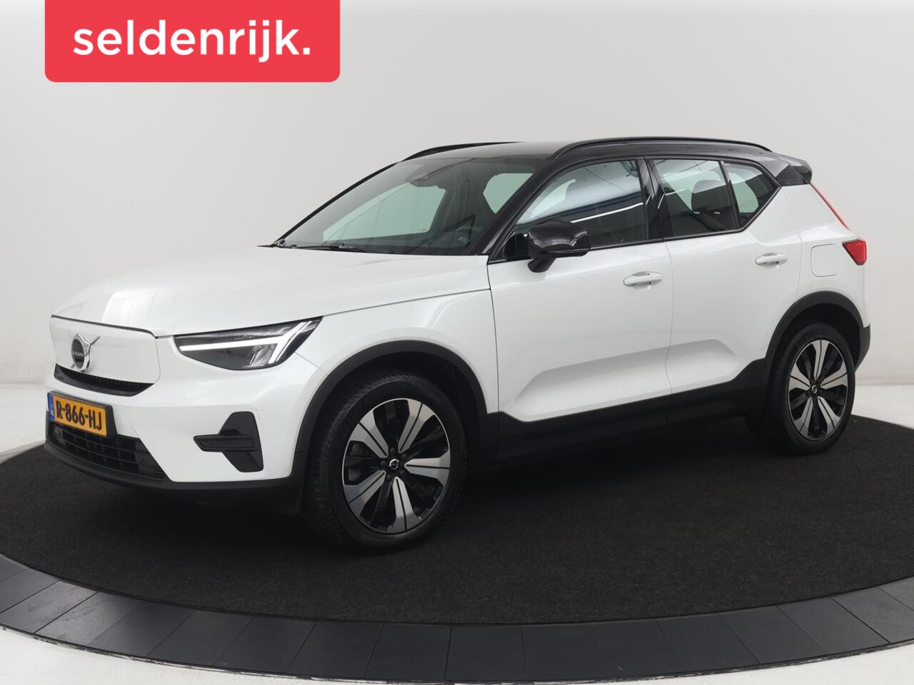 Volvo XC40 - Recharge Plus | SOH 91.2% | Warmtepomp | Trekhaak | | SOH 91.2% | Warmtepomp | Trekhaak | - AutoWereld.nl