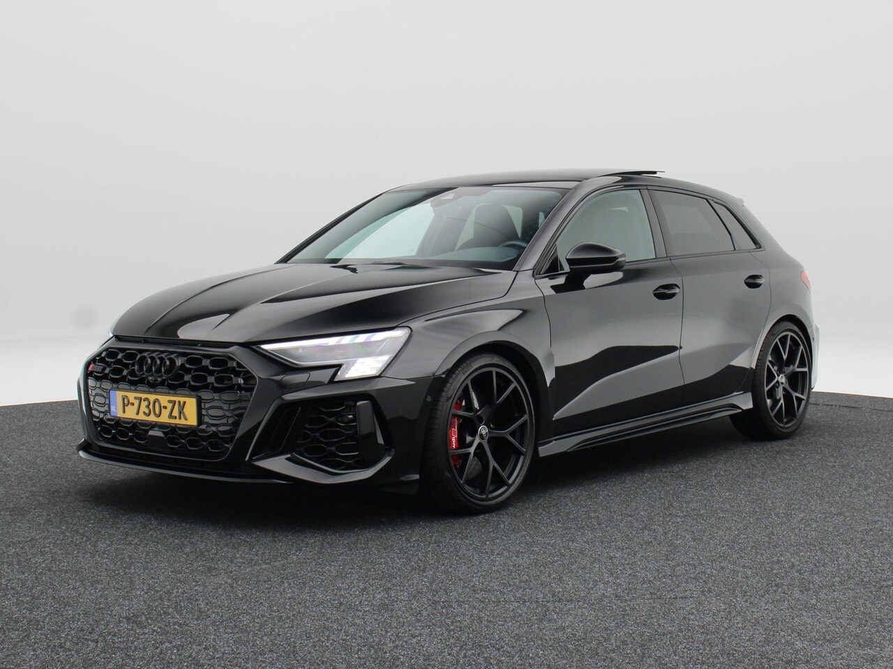 Audi A3 Sportback - 2.5 TFSi RS 3 quattro 400 Pk Automaat | Stoelverwarming | Adaptive cruise | Panorama dak | - AutoWereld.nl