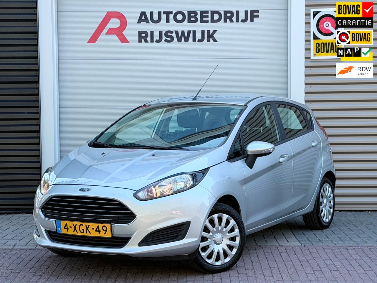 Ford Fiesta - 1.0 Style Airco/Navigatie/Bluetooth - AutoWereld.nl