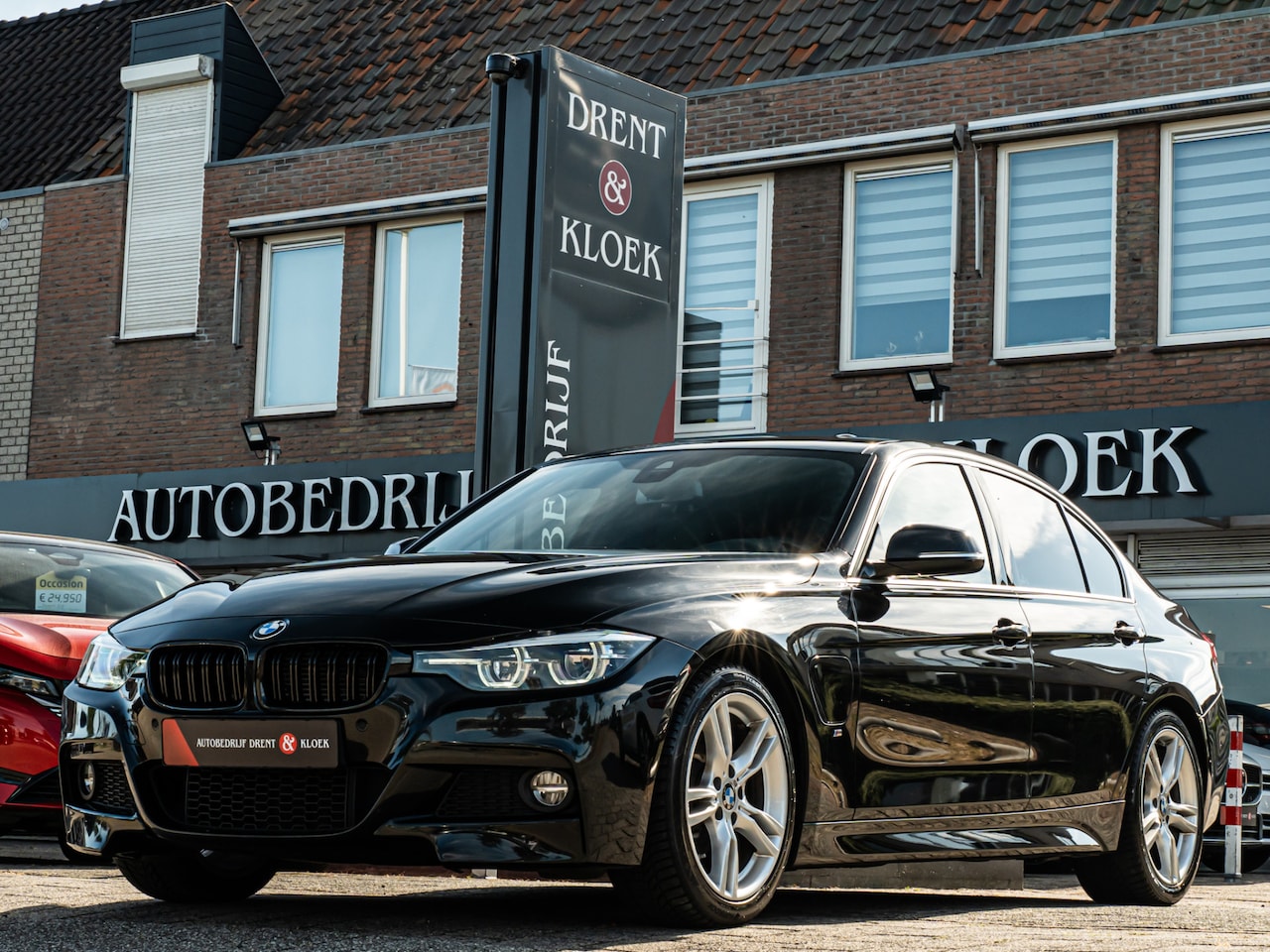BMW 3-serie - 330e Edition M Sport Executive ORG NL CAMERA LEDER STOELVERW ADAP LED - AutoWereld.nl