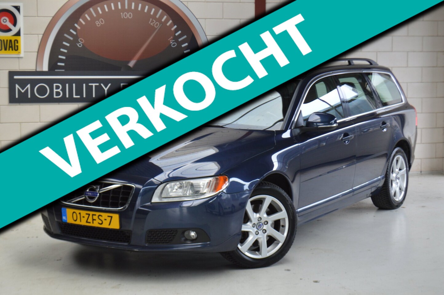Volvo V70 - 2.0 D4 LimEd. DEALERONDERH, All-season, Trekhaak! LEDER, NAVI - AutoWereld.nl