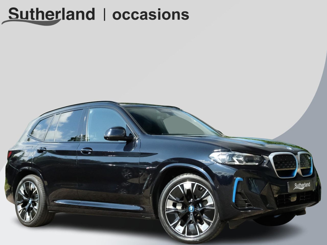 BMW iX3 - High Executive 80 kWh | M Sport | Panoramadak | Trekhaak wegklapbaar | Harman/kardon | Key - AutoWereld.nl