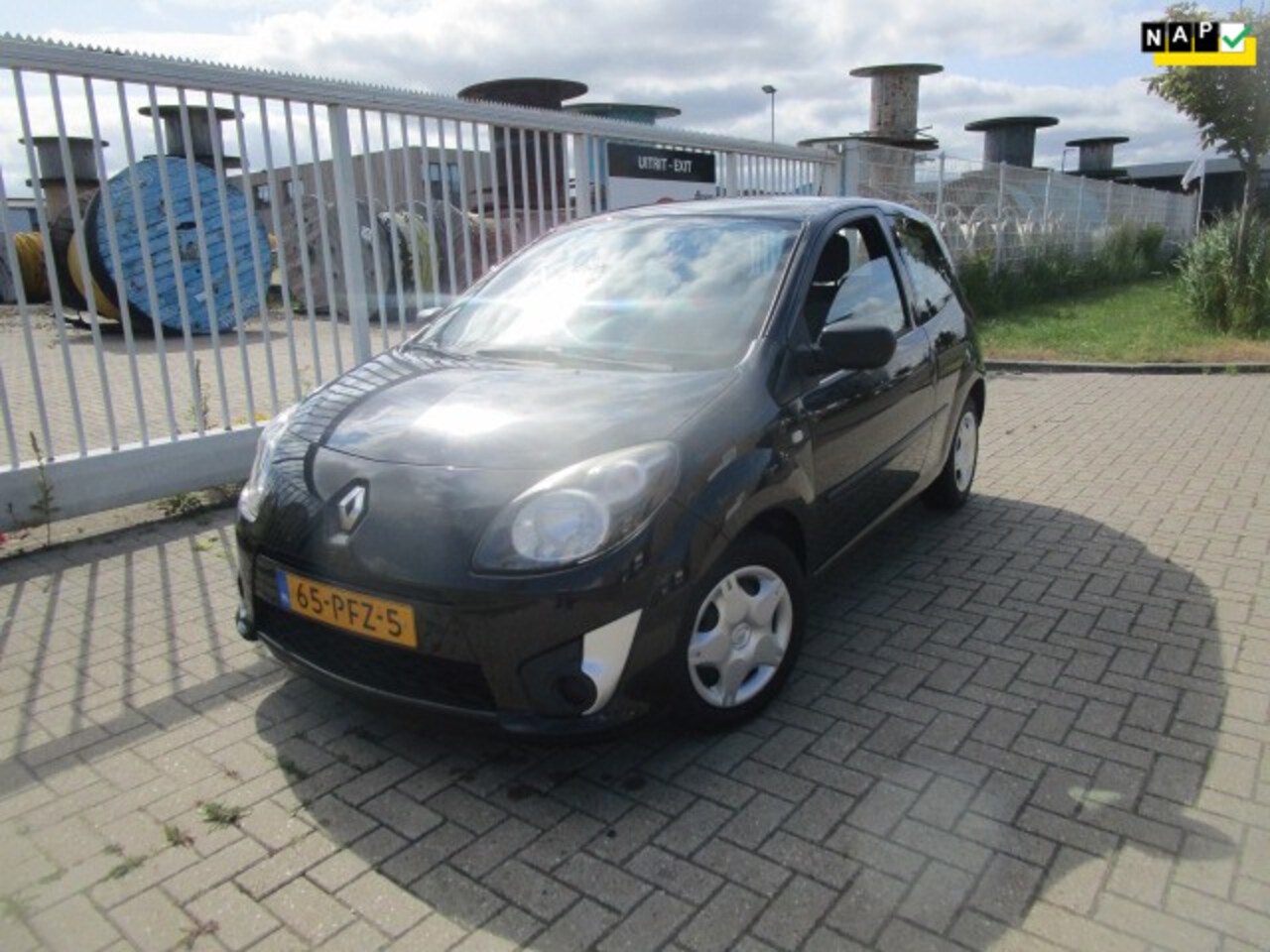 Renault Twingo - 1.2-16V Authentique 1.2-16V Authentique - AutoWereld.nl