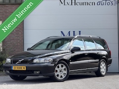 Volvo V70 - 2.0 T 180PK Airco Cruise NW Distributie