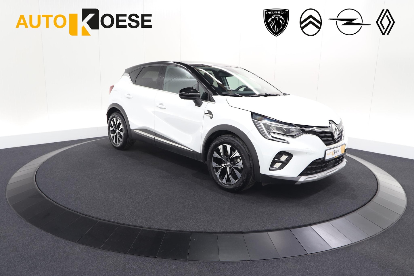 Renault Captur - 1.6 E-Tech full hybrid 145 techno | Camera | Parkeersensoren | Climate control | Keyless - AutoWereld.nl