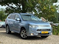 Mitsubishi Outlander - 2.0 PHEV Executive Edition | Half leder + Clima + Cruise nu € 9.975,