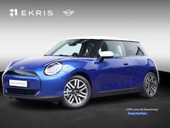 MINI 3-Deurs - Cooper E Favoured L 40.7 kWh | SoH 100% | Panorama Dak | Harman Kardon | Parking Assistant