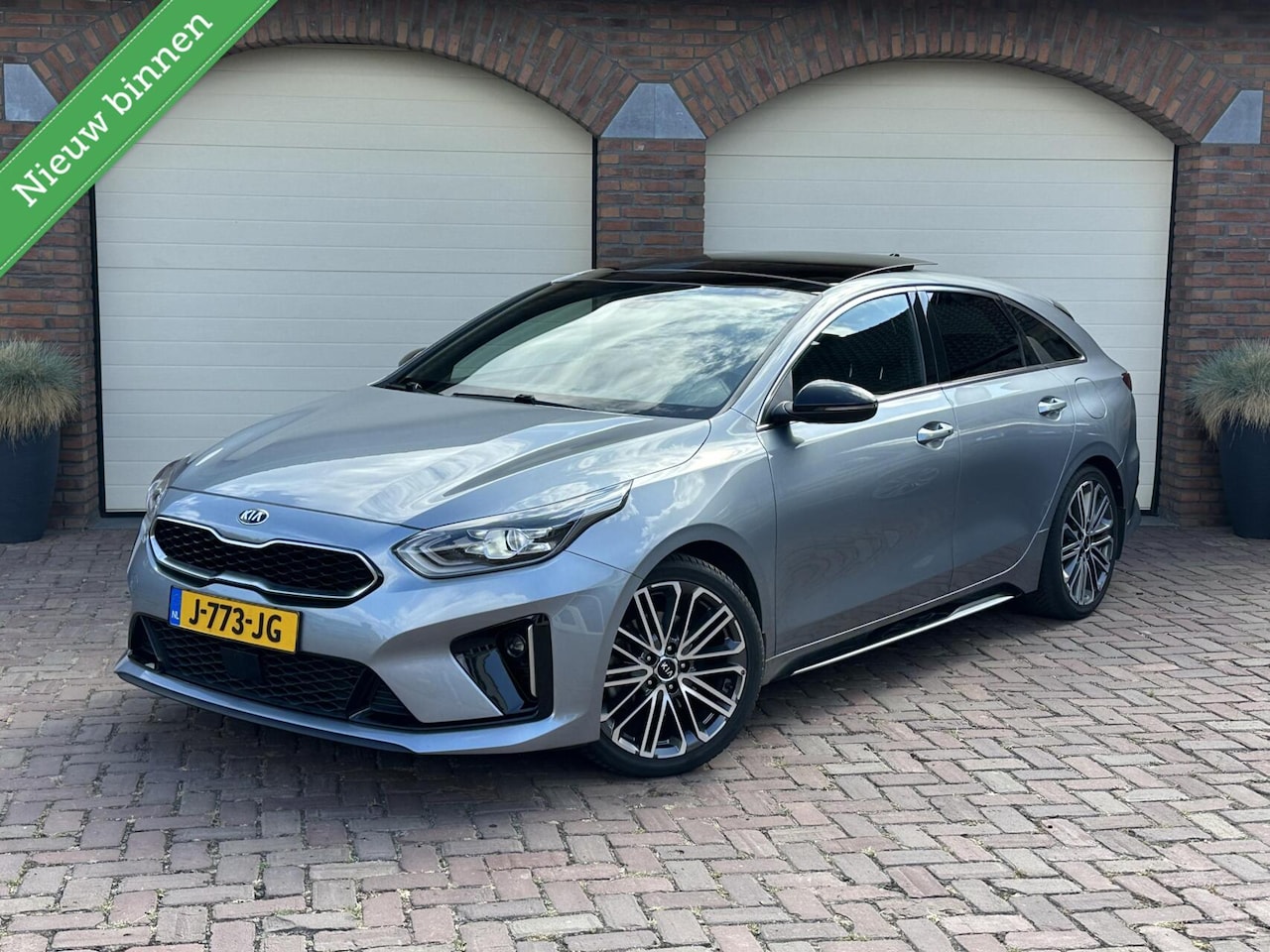 Kia Pro cee'd - 1.4 T-GDI GT-PlusLine Panorama LED Leder JBL Stoel/stuurverwarming - AutoWereld.nl