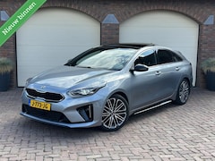 Kia Pro cee'd - ProCeed 1.4 T-GDI GT-PlusLine Panorama LED Leder JBL Stoel/stuurverwarming