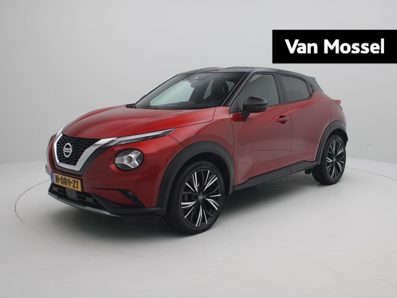 Nissan Juke - 1.0 DIG-T N-Design | Automaat | Apple Carplay/Android Auto | Led Koplampen | Camera | Lede - AutoWereld.nl