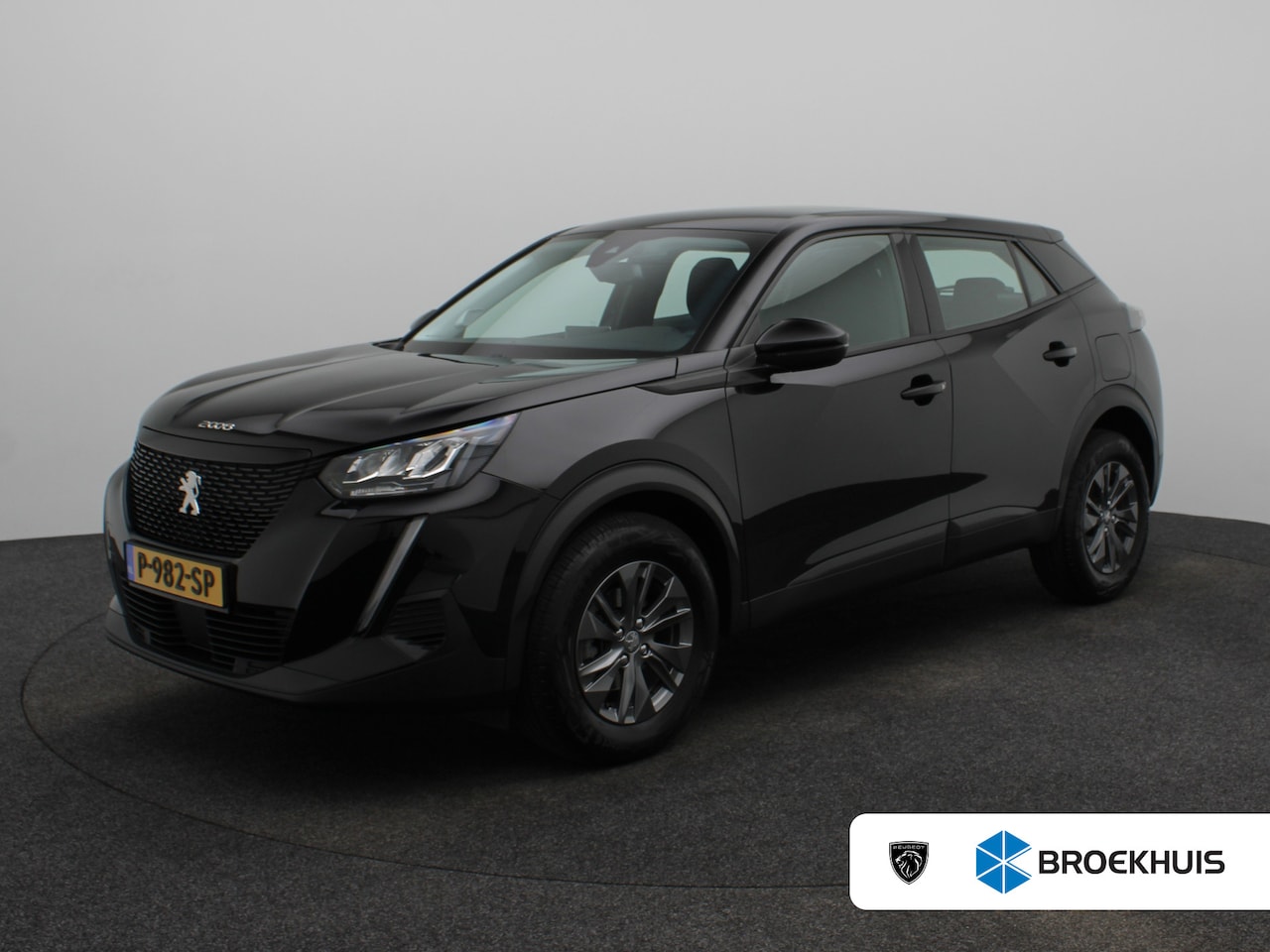 Peugeot 2008 - 1.2 PureTech 100 Active | Navi | Cruise | Clima | Parkeersensoren | Apple Carplay/ Android - AutoWereld.nl