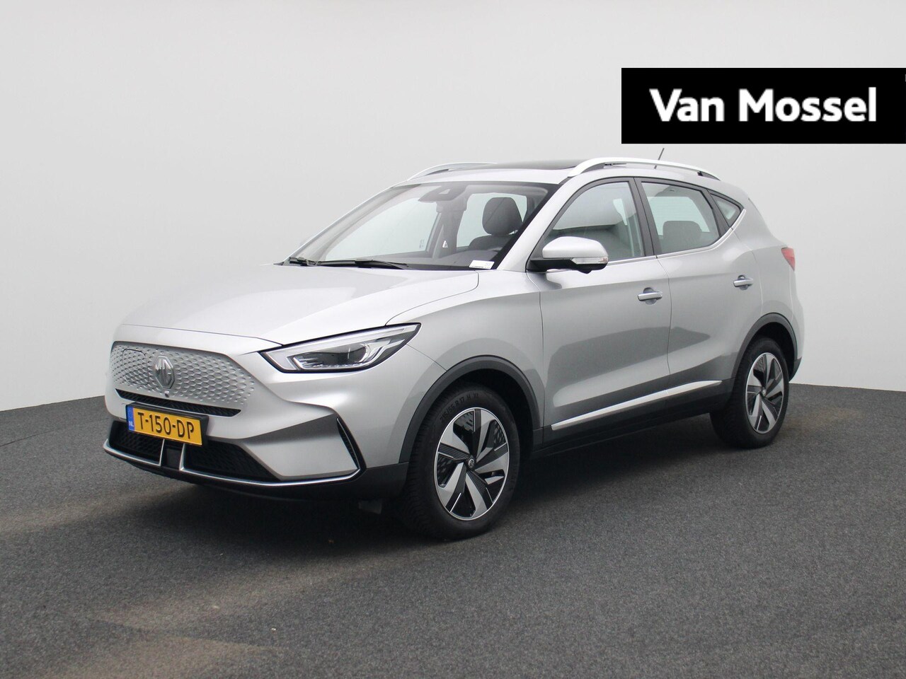 MG ZS - EV Long Range Luxury 70 kWh - AutoWereld.nl