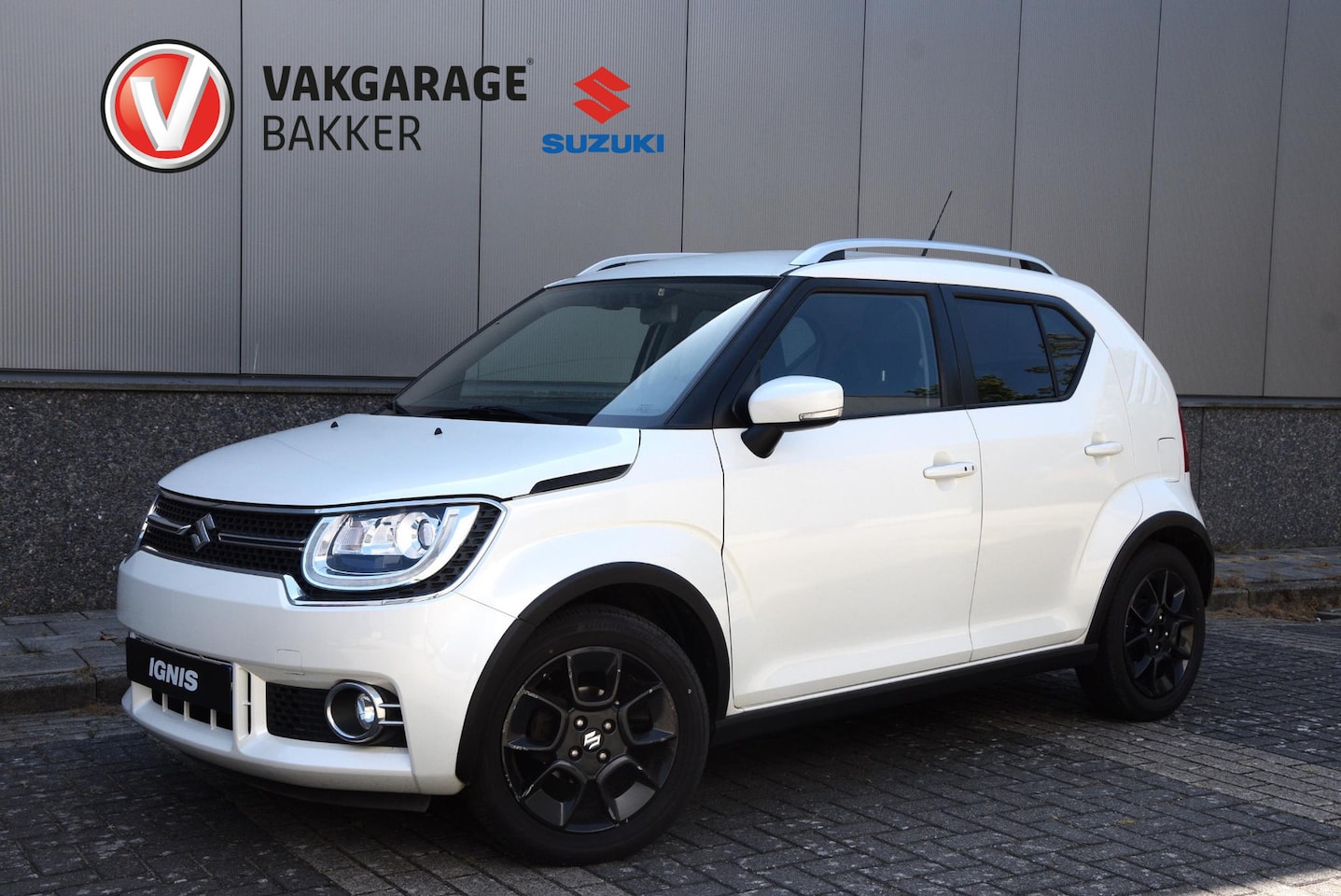 Suzuki Ignis - 1.2 Smart Hybrid Stijl | cruise control | navigatie | achteruitrijcamera | - AutoWereld.nl