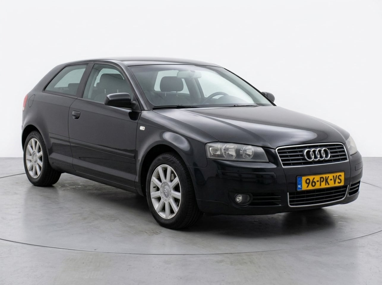 Audi A3 - 1.6 FSI Attraction|Cruise|Clima|Radio|6-bak - AutoWereld.nl