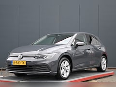 Volkswagen Golf - 1.0 eTSI Life Business