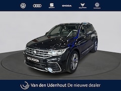 Volkswagen Tiguan - 1.5 TSI 150pk DSG R-Line Business+ | Panoramadak | Trekhaak | Stoelverwarming | Keyless