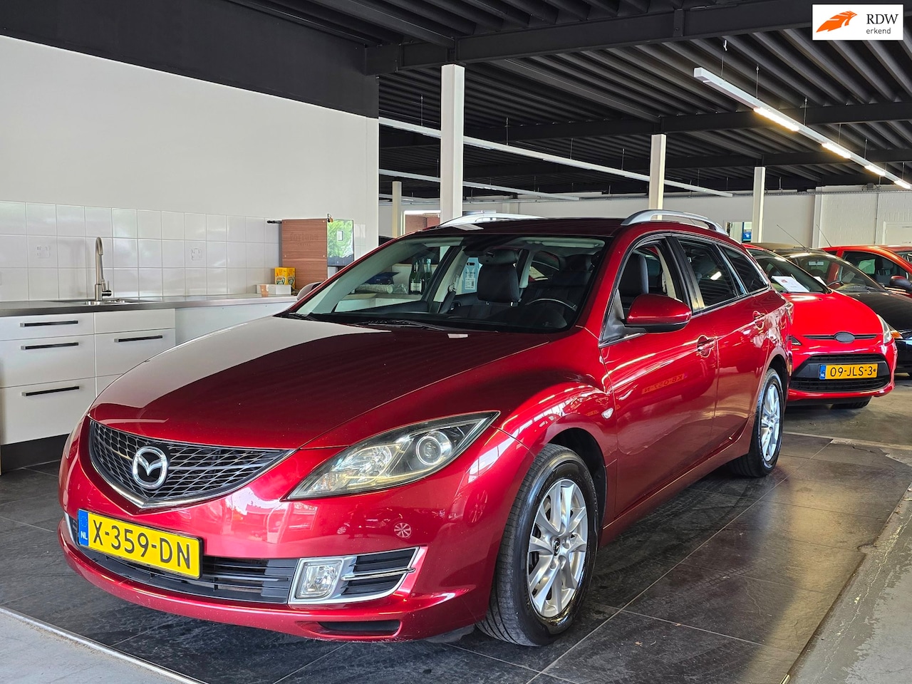 Mazda 6 Sportbreak - 1.8 Business/AIRCO/CRUISE/ - AutoWereld.nl