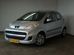 Peugeot 107 - 1.0-12V XR