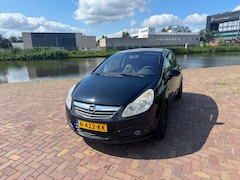 Opel Corsa - 1.2-16V Essentia
