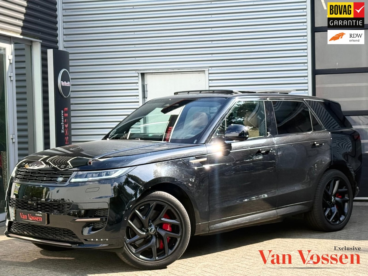 Land Rover Range Rover Sport - 3.0 P460e Dynamic SE PHEV |Pano|360 Camera|Trekhaak|Sfeer|Meridan|Memory stoelen - AutoWereld.nl