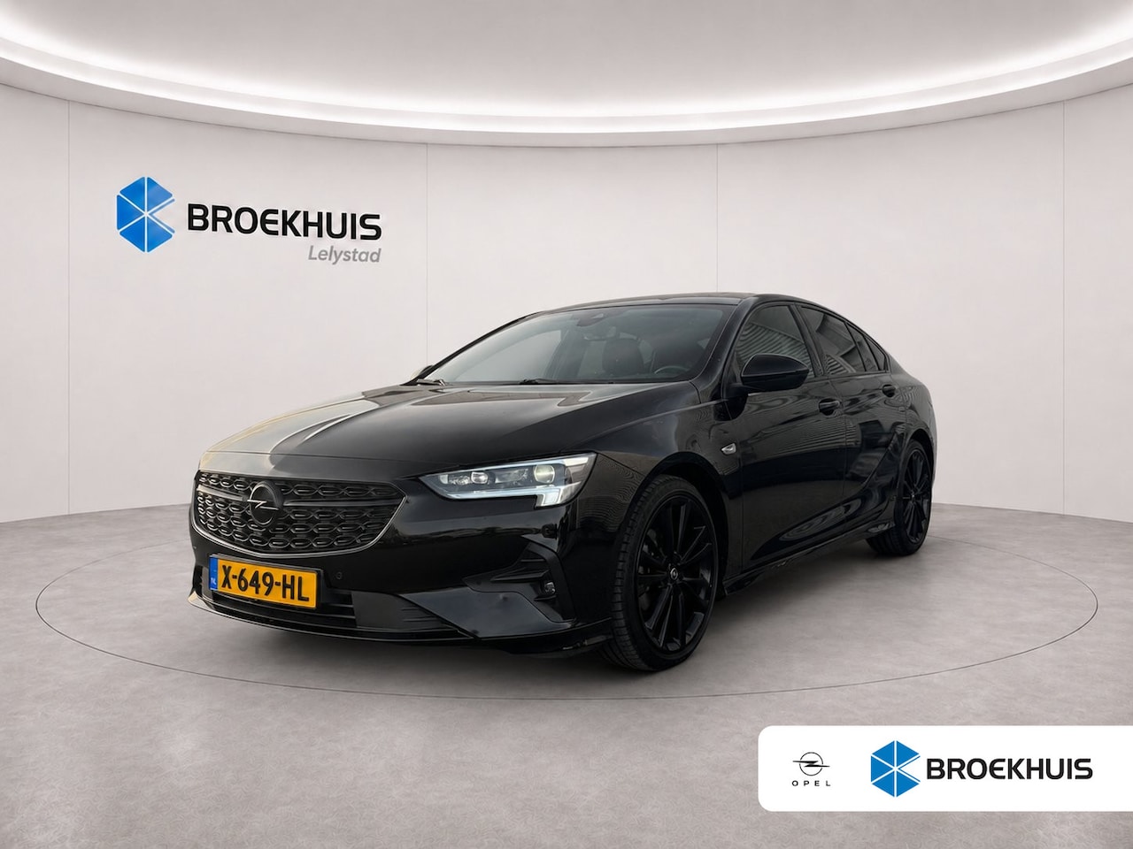 Opel Insignia Grand Sport - 2.0 TURBO 200PK ULTIMATE GS-LINE AUTOMAAT / NAVI / LEDER / CLIMA / LED / AGR / PDC / 20" L - AutoWereld.nl