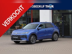Volkswagen T-Roc - 1.5 eTsi Life First Edition 116PK / 85kW DSG, 17" 'Lima' LMV, wegklapbare trekhaak, achter