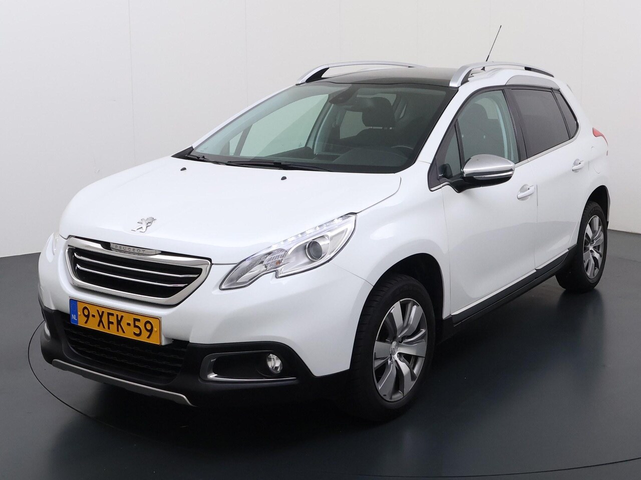 Peugeot 2008 - 1.2 VTi Blue Lease Executive 1.2 VTi Blue Lease Executive - AutoWereld.nl