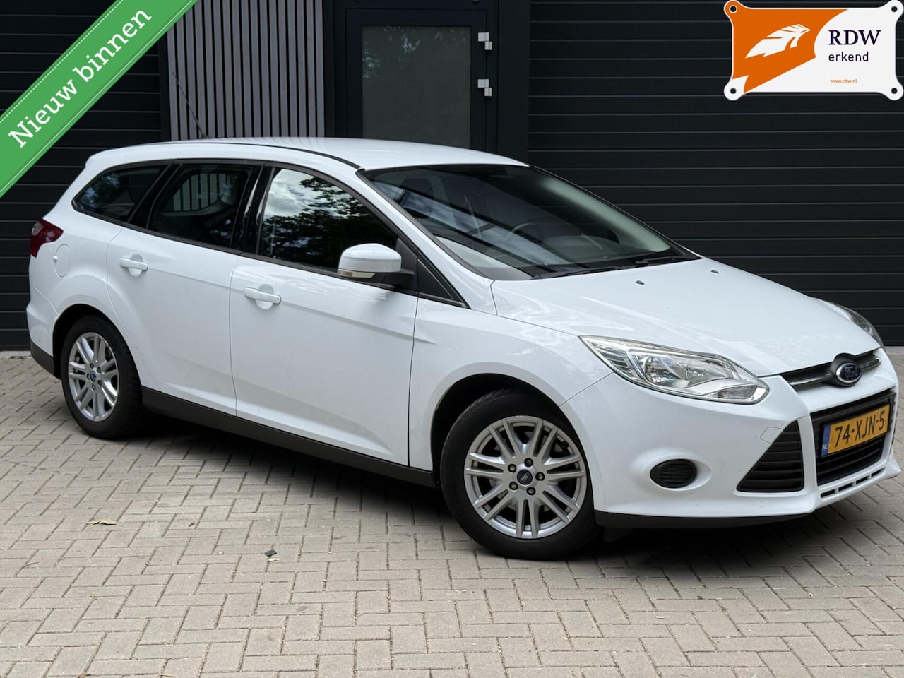 Ford Focus Wagon - 1.6 EcoBoost Lease Trend 1.6 EcoBoost Lease Trend - AutoWereld.nl