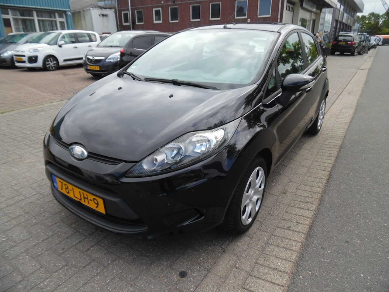 Ford Fiesta - apk 1.27 1.25 Limited airco - AutoWereld.nl
