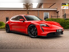 Porsche Taycan Cross Turismo - 4 GTS Pakket | Garantie 01-2028 | 1e Eigenaar | 21'' Vossen | BOSE | Sportchrono |