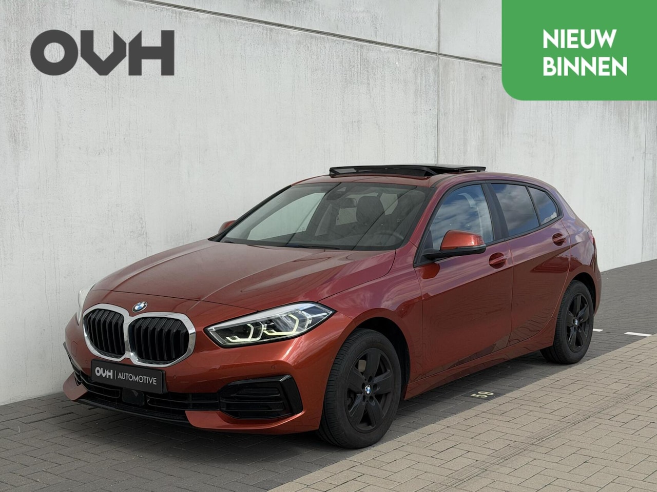 BMW 1-serie - 118i Executive | Pano | Carplay | Cruise - AutoWereld.nl