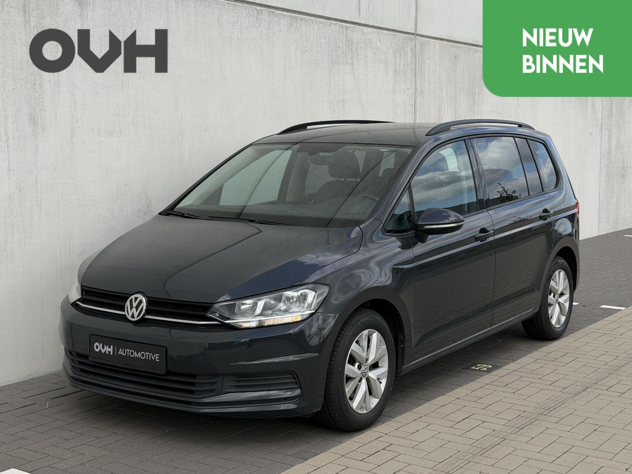 Volkswagen Touran - 1.5 TSI Comfortline Business 7p 1.5 TSI Comfortline Business 7p | ACC - AutoWereld.nl